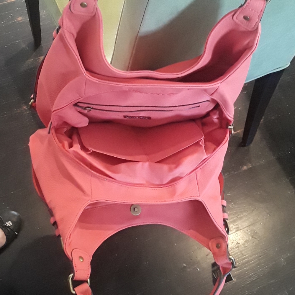 Purse - Picture 2 of 4